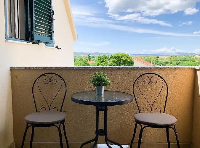 Carnizza Apartment Ražanac